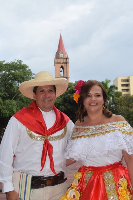 Rodrigo Lara Sánchez, Alcalde de Neiva y Primera Dama de Neiva, Ana Isabel Valencia.